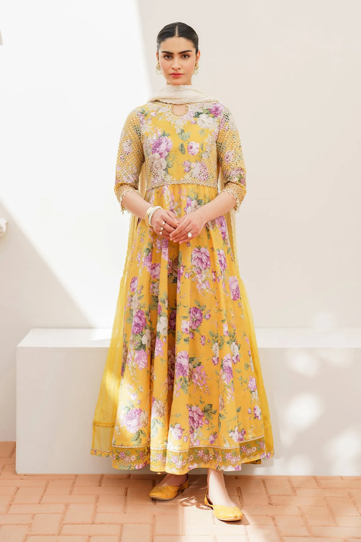 EMBROIDERED  LAWN PR-936